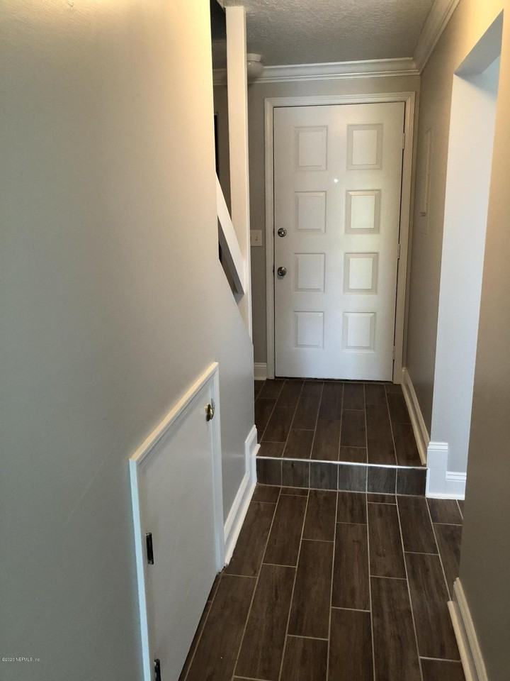 3801 Crown Point Rd Unit 1132 #1132 - Photo 4 of 24