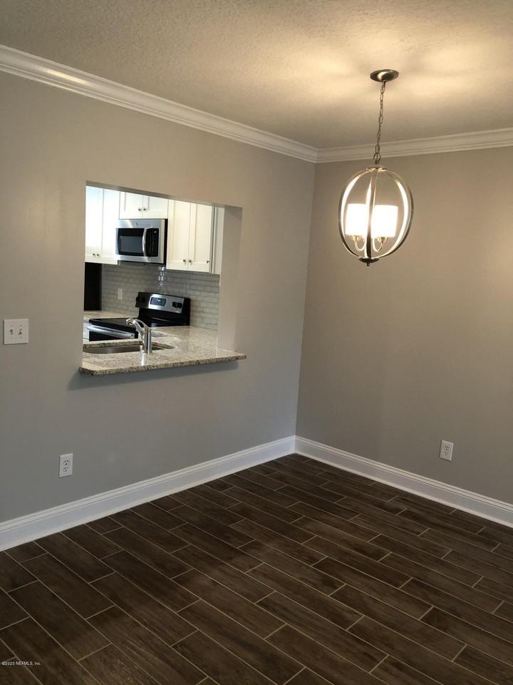 3801 Crown Point Rd Unit 1132 #1132 - Photo 7 of 24