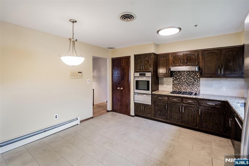 5-03 River Rd - Photo 5 of 21