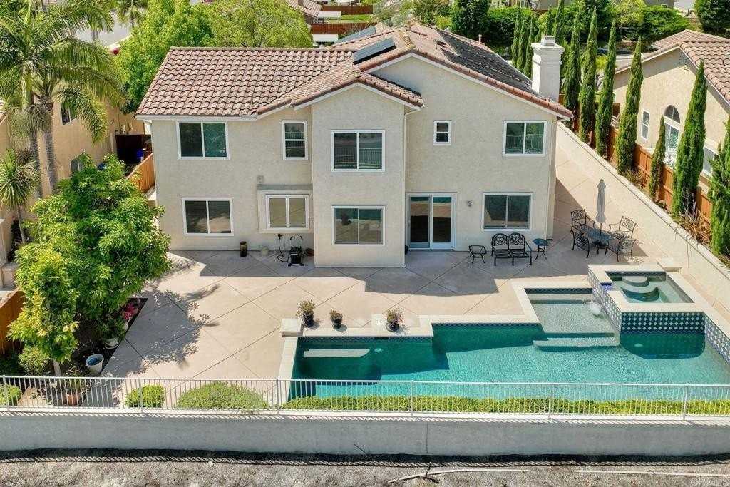 3838 Sienna St - Photo 3 of 44