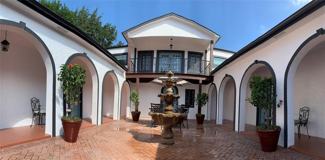 1004 W 2nd Ave - Photo 1 of 1