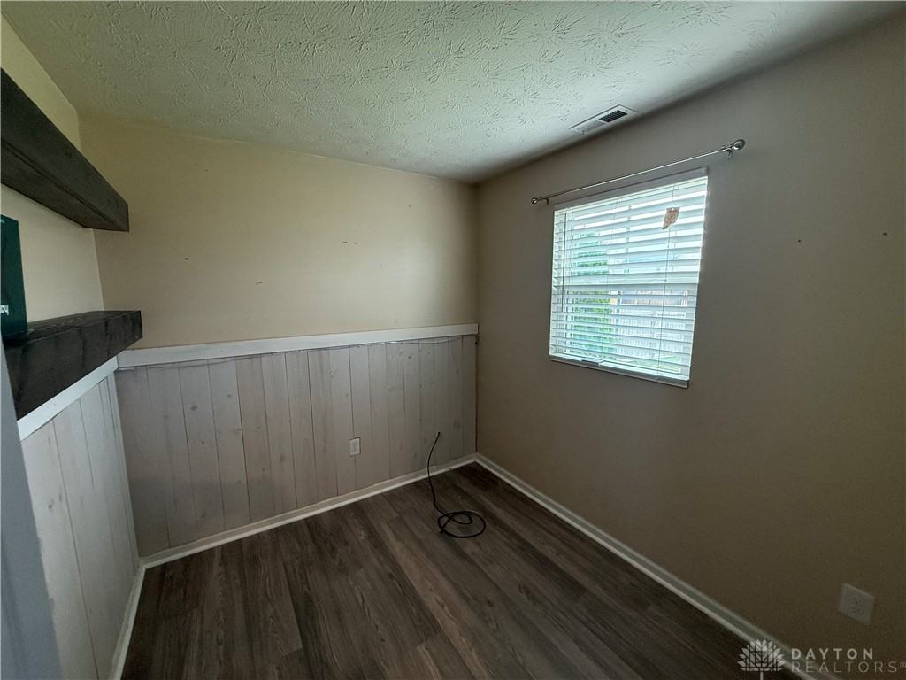 1199 Prem Pl - Photo 7 of 23