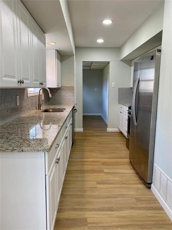 2859 Linhaven Dr - Photo 2 of 10