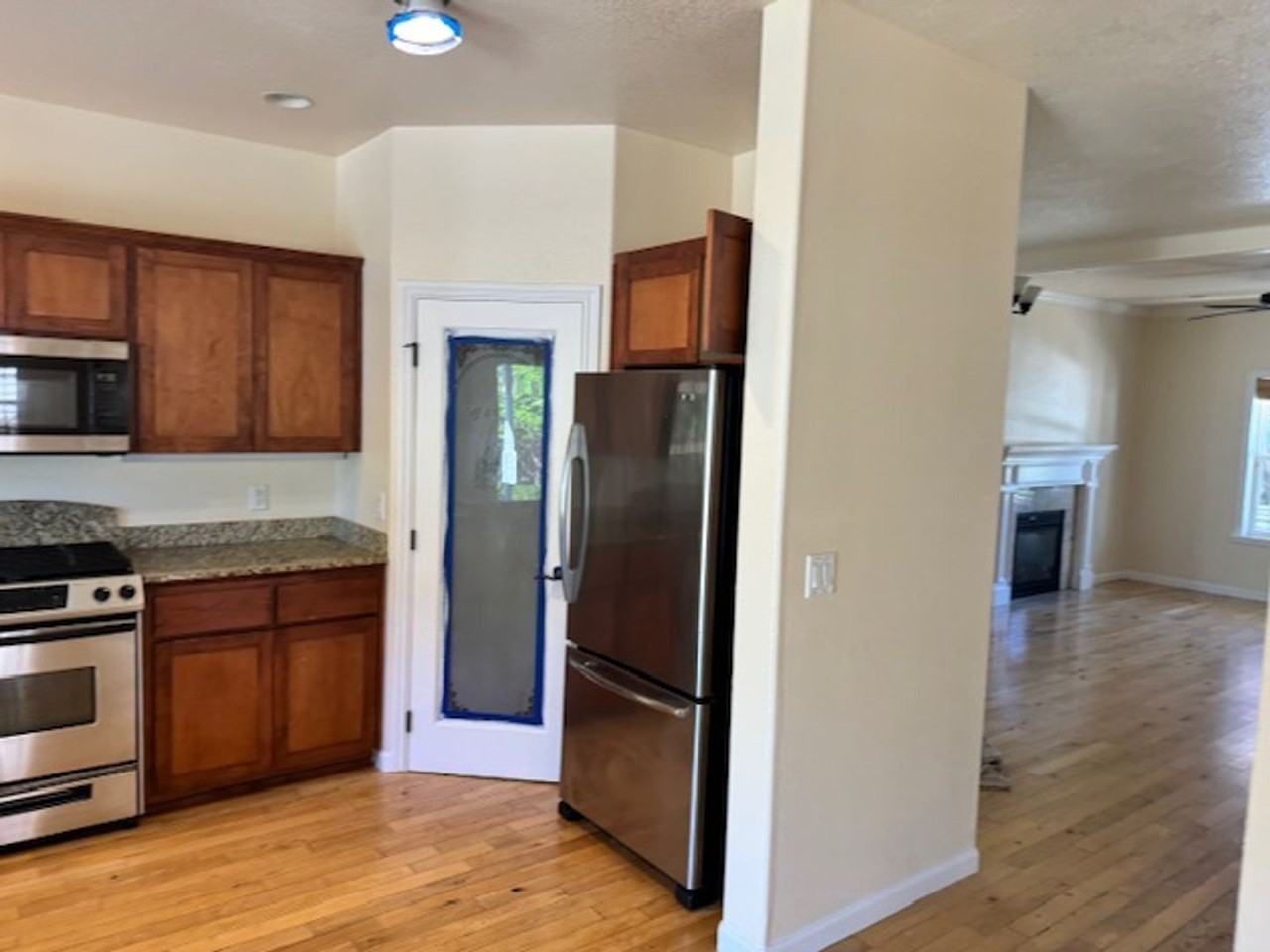 1864 Gabriel Way - Photo 3 of 32