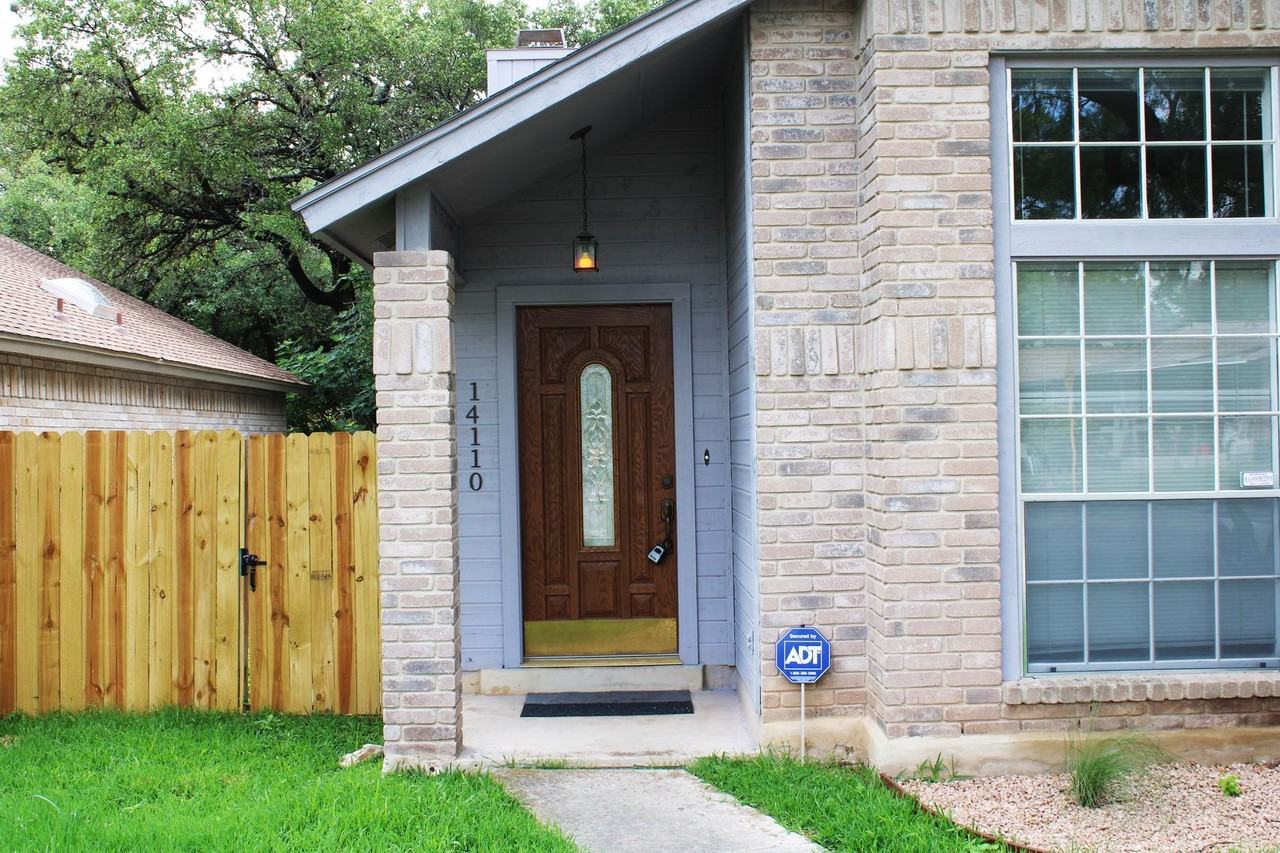 14110 George Rd - Photo 4 of 37