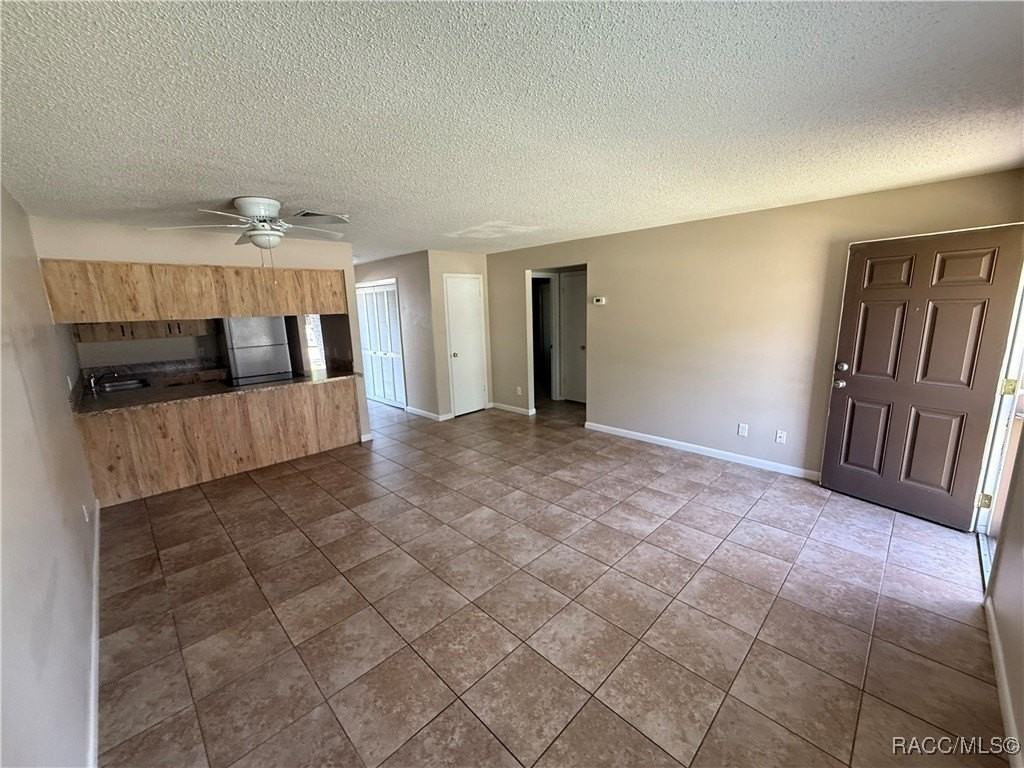 412 Tompkins St Apt 2 #2 - Photo 4 of 15