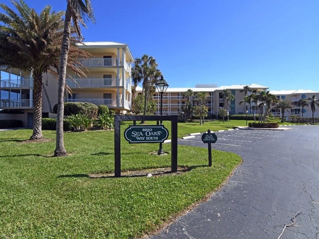 8830 S Sea Oaks Way Apt 101 #101