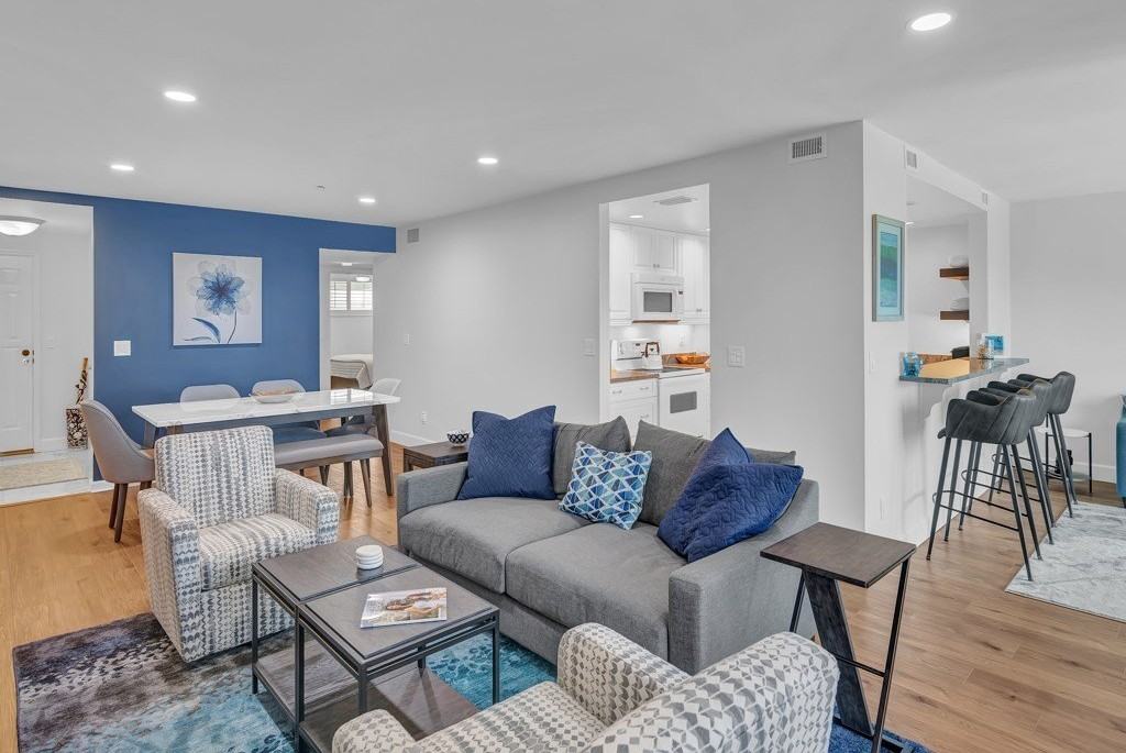 1700 Ocean Dr #306 - Photo 7 of 36