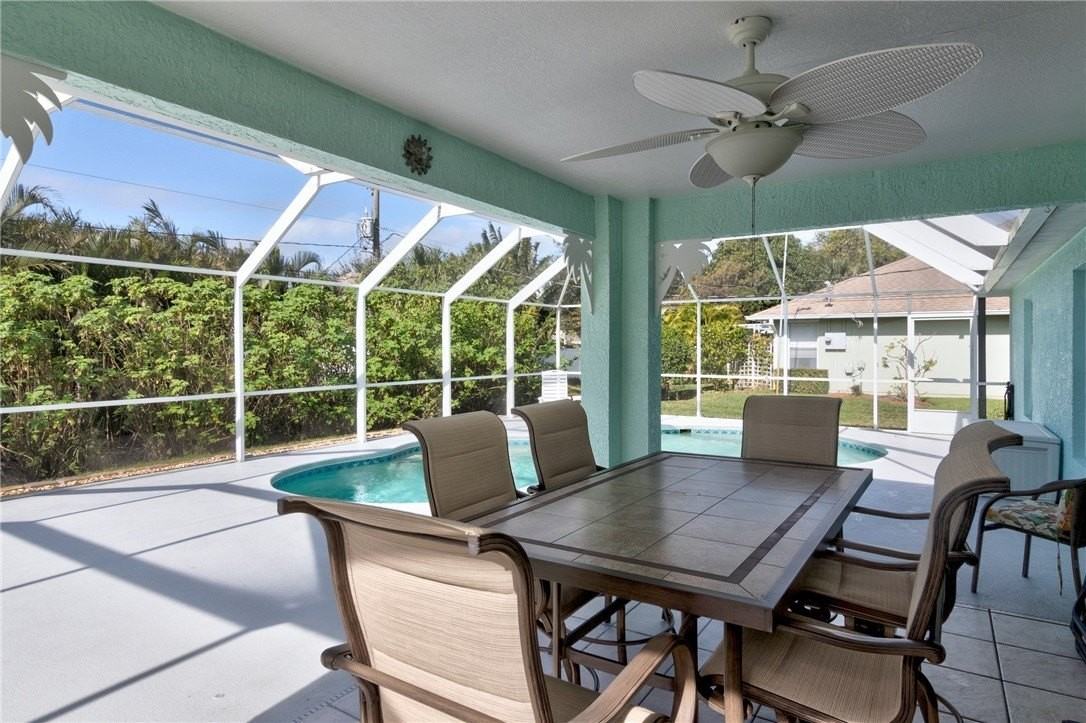 382 Benchor St - Photo 7 of 32