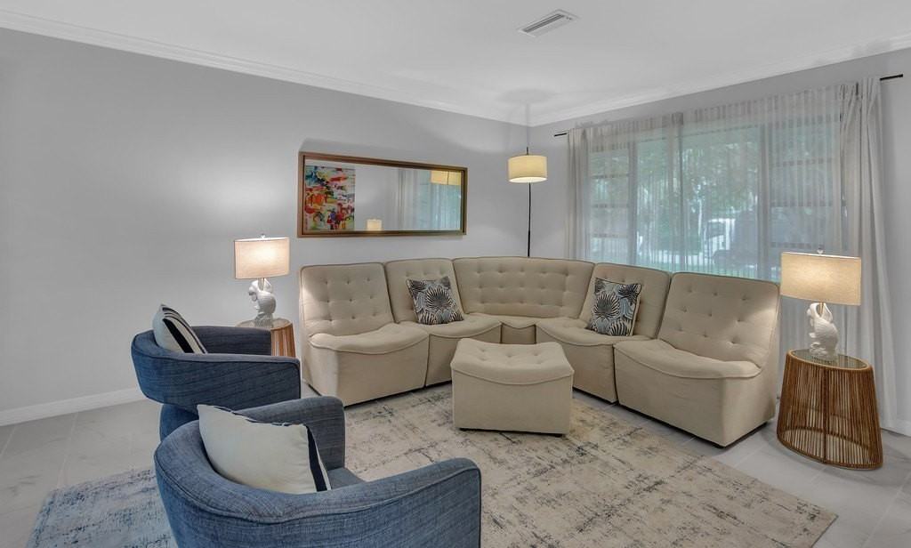 1445 Treasure Cove Lane - Photo 5 of 36