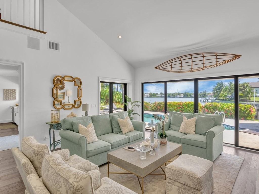 245 Springline Dr - Photo 6 of 35