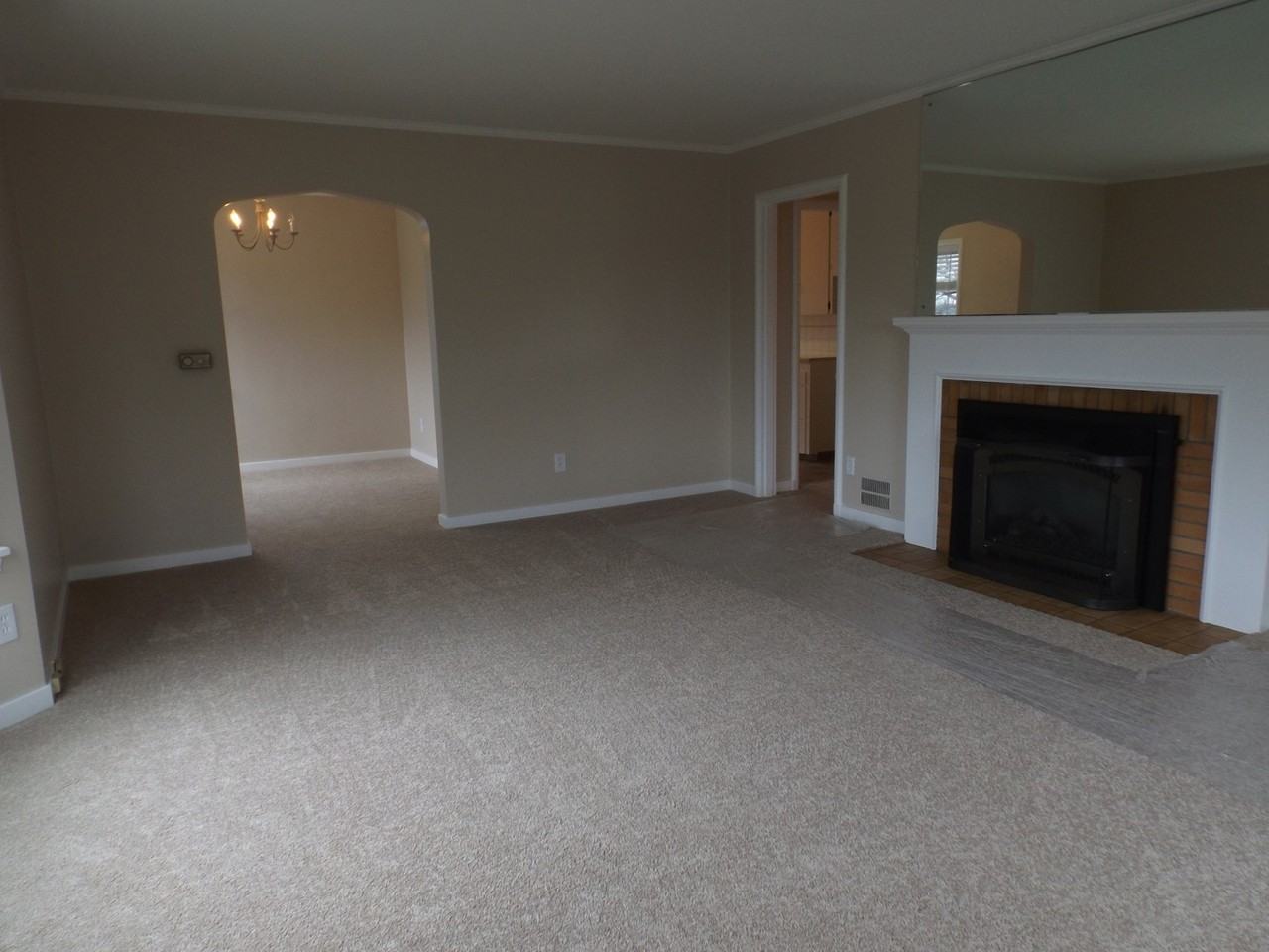 903 Nw 80th St - Photo 3 of 28