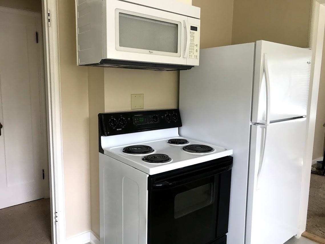 903 Nw 80th St - Photo 7 of 28