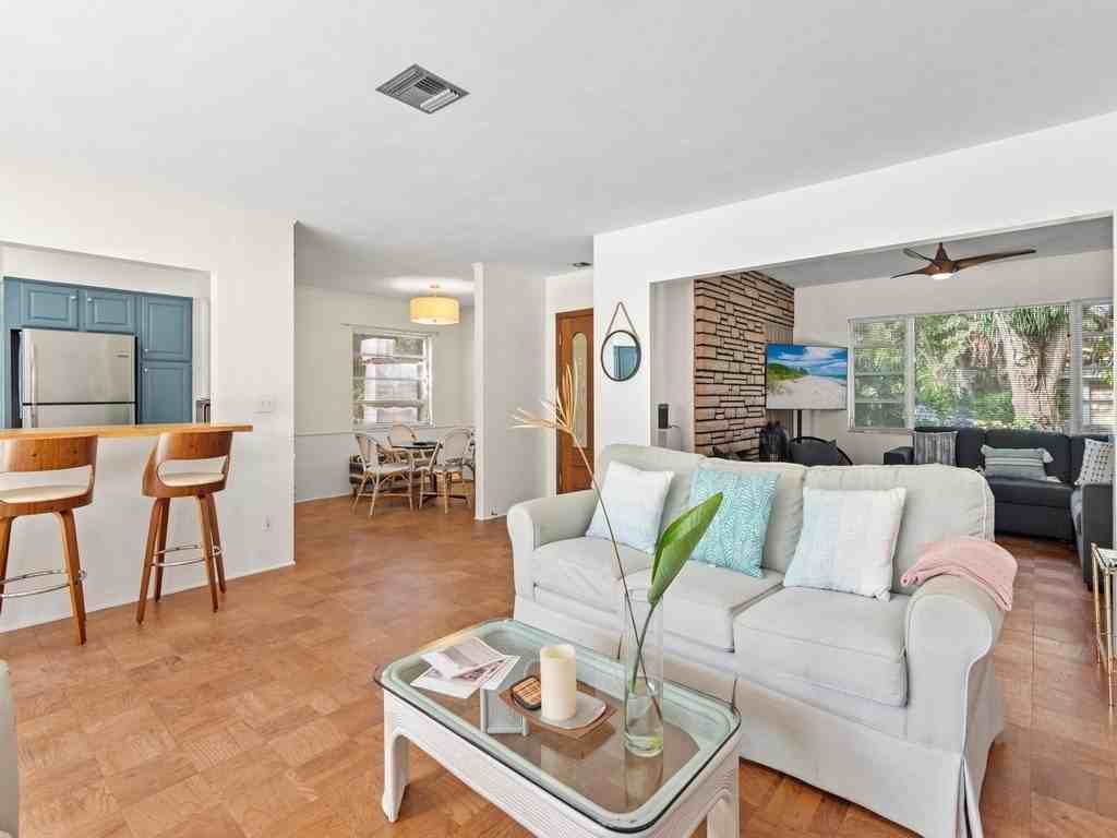 530 Cypress Road - Photo 3 of 36