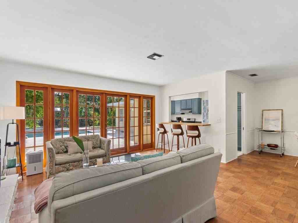 530 Cypress Road - Photo 6 of 36