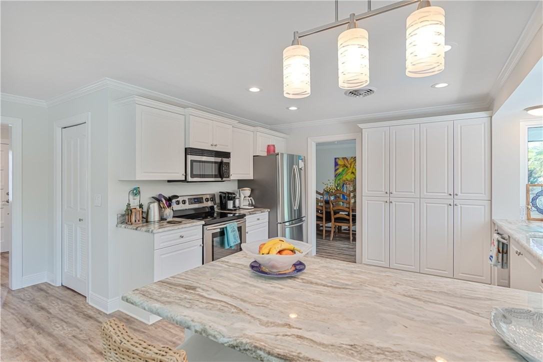 1636 Indian Bay Drive - Photo 5 of 36