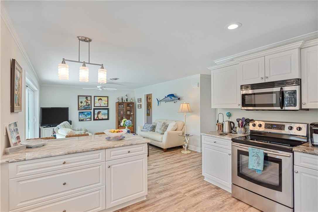 1636 Indian Bay Drive - Photo 7 of 36