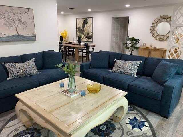 3816 Mockingbird Drive - Photo 3 of 19