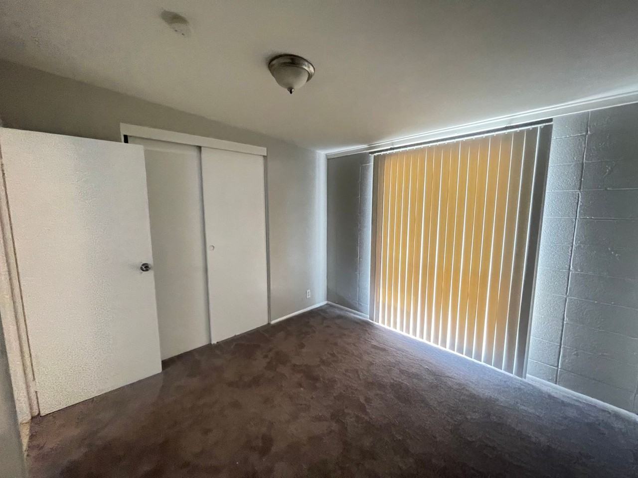 1844 Golden Arrow Dr - Photo 3 of 7