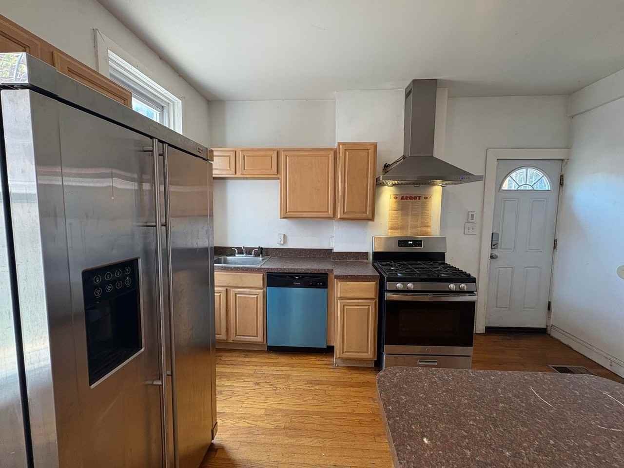 2506 N Calvert St - Photo 2 of 17