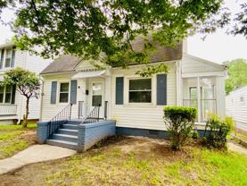 703 N 32nd St - Photo 1 of 1