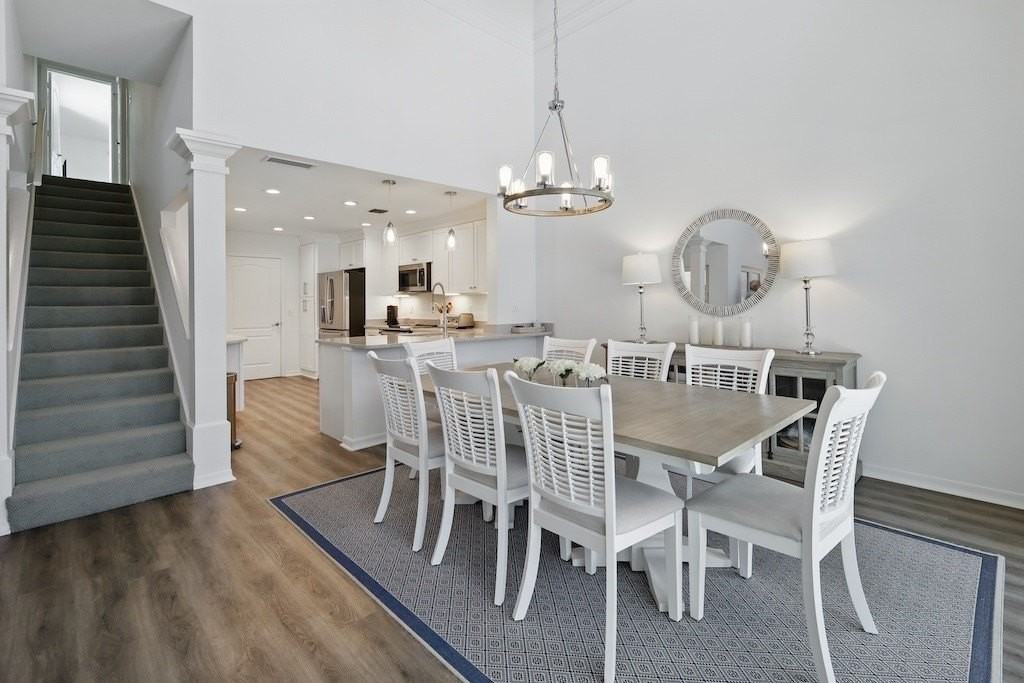 1325 Saint Davids Lane - Photo 4 of 36