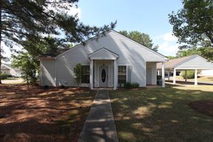 910 Harvard Pl - Photo 1 of 1