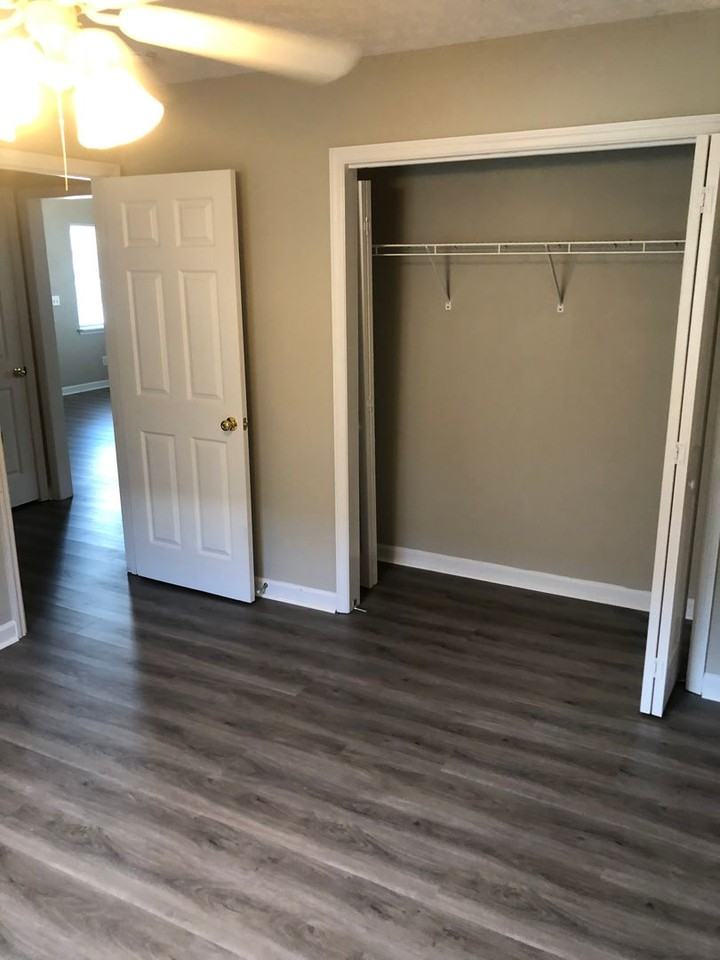 311 Parker Pl - Photo 3 of 7
