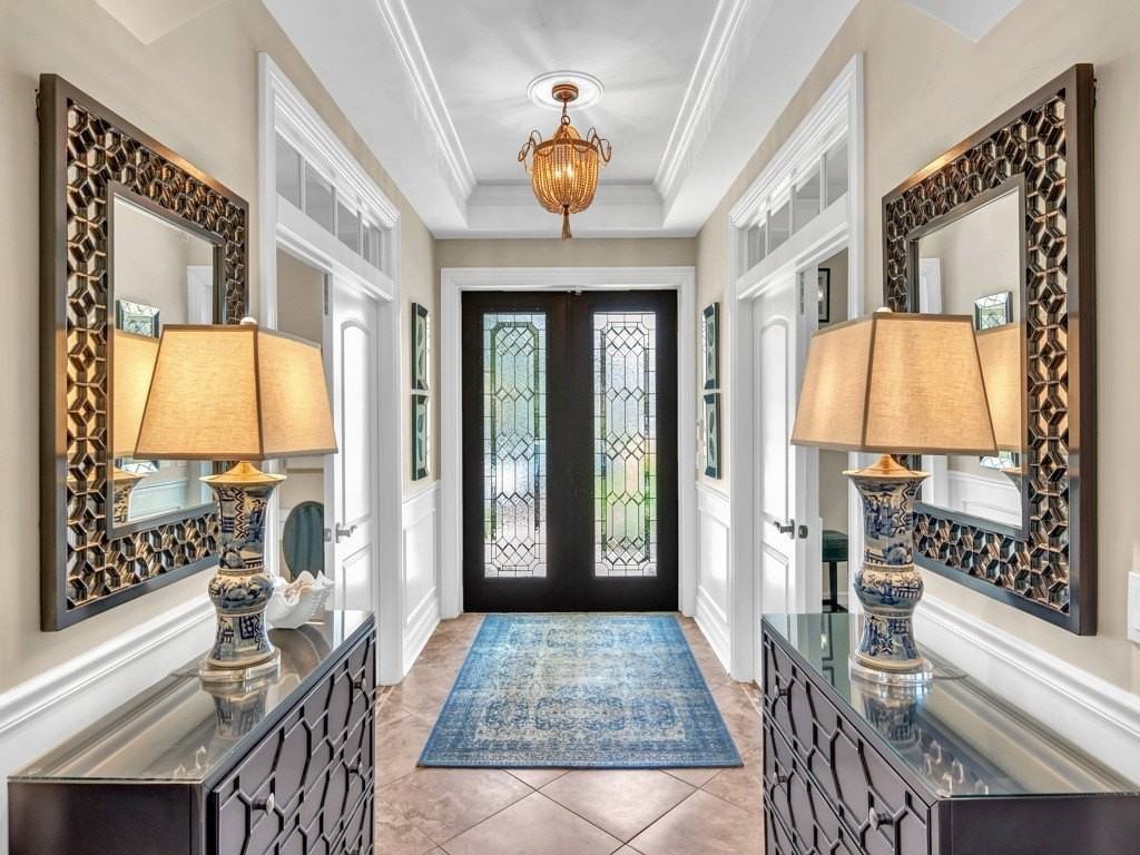 2230 Seaside Street - Photo 4 of 36