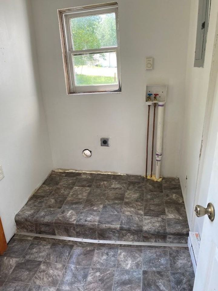 1001 W Laurel St - Photo 2 of 16