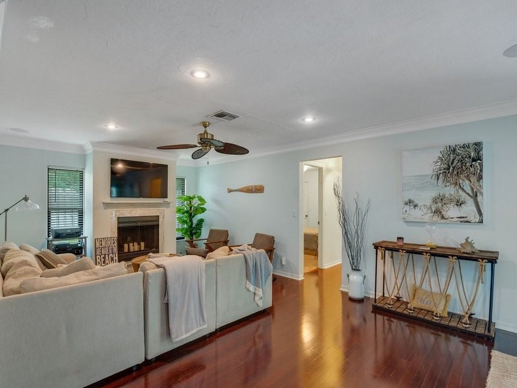 980 Clipper Road - Photo 3 of 36