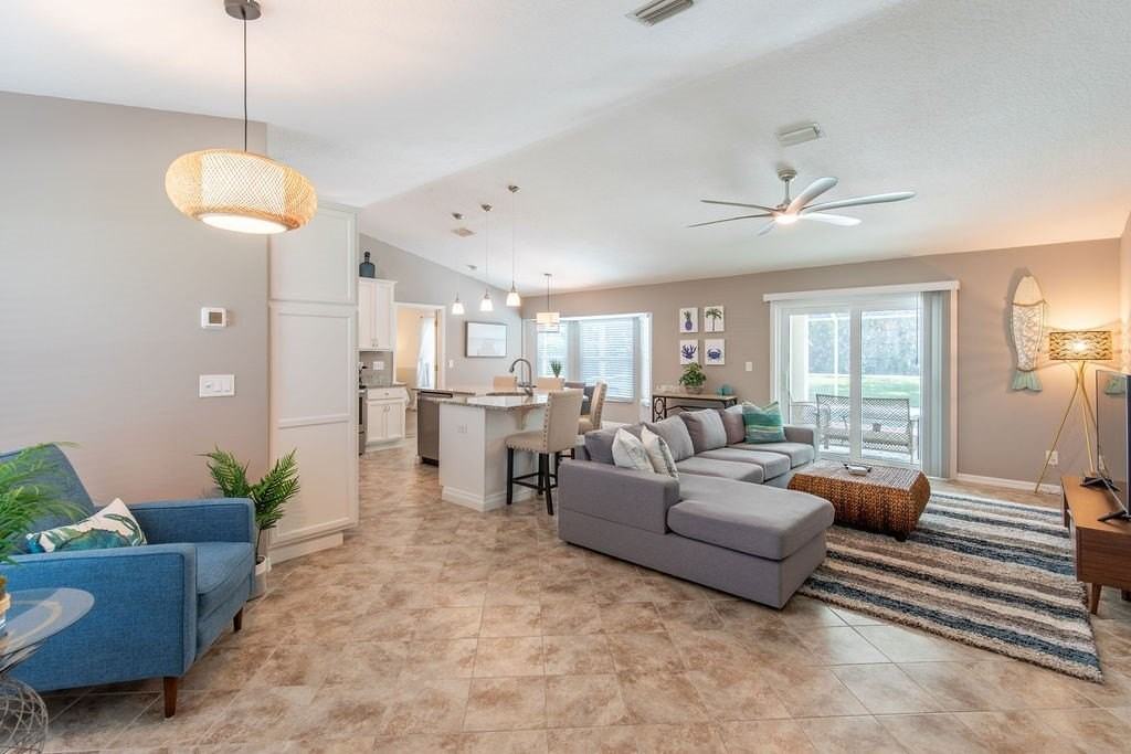 3673 2nd Street Southwest - Photo 7 of 33