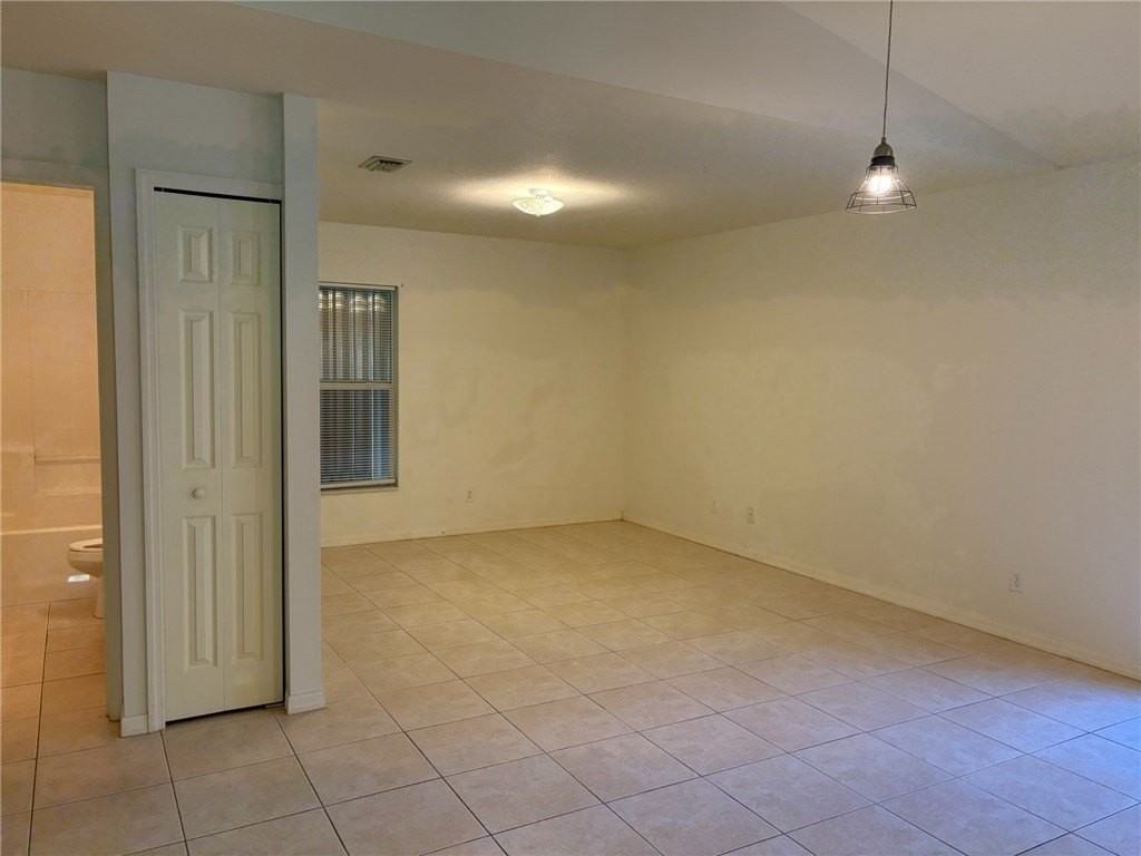 2380 90th Ave - Photo 7 of 8