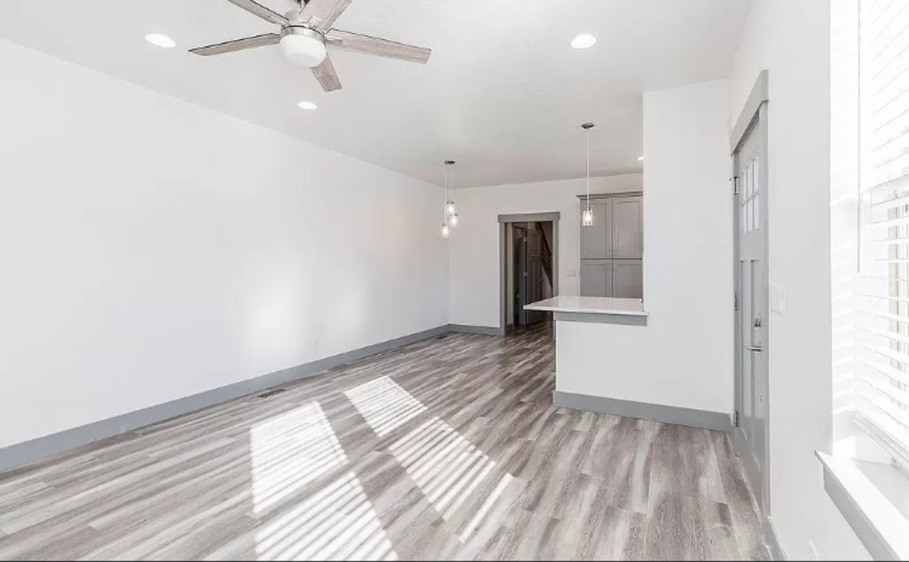 648 S Tylee Way - Photo 7 of 27