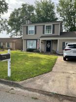 916 Chatsworth Dr - Photo 1 of 1