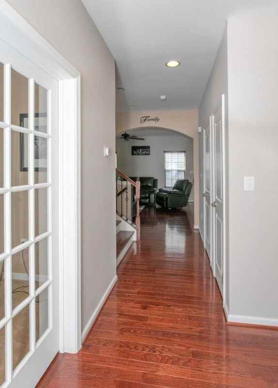 2515 Baileys Pond Rd - Photo 2 of 41