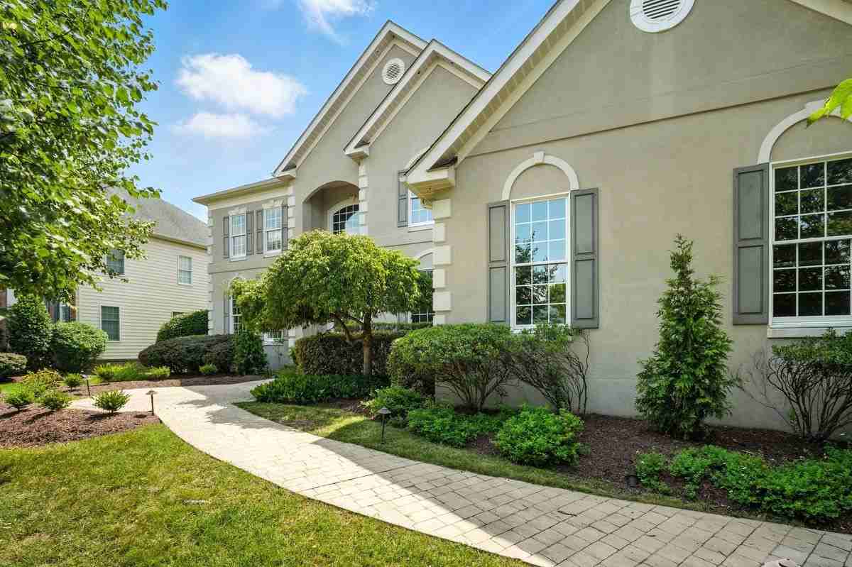 19925 Augusta Village Pl - Photo 3 of 50