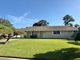 3523 Nelson St - Photo 1 of 1