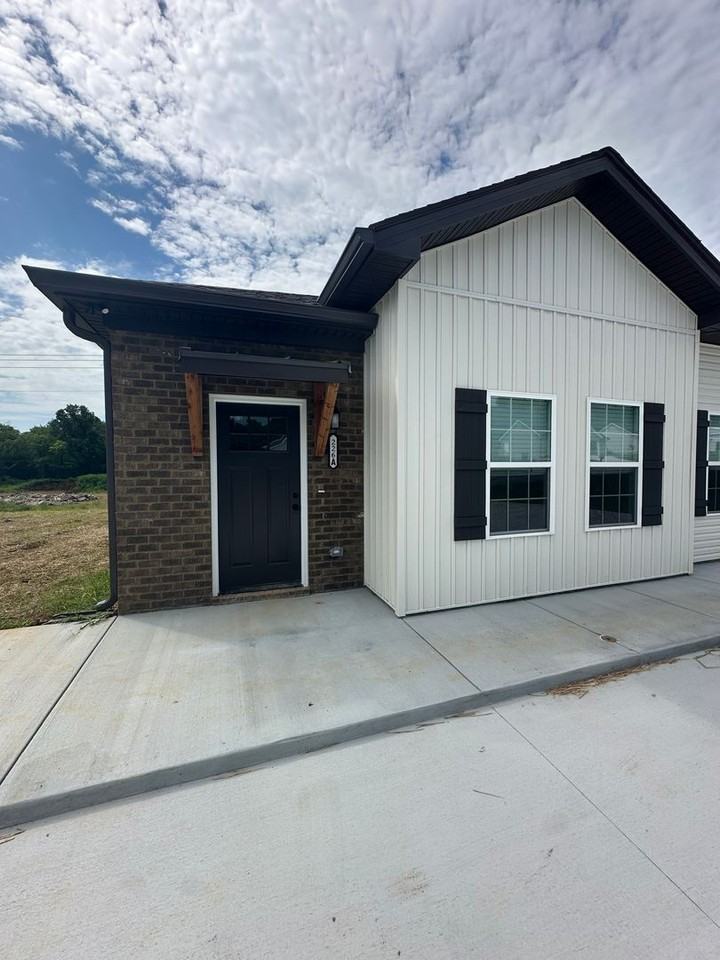 226A Coney Island Rd - Photo 2 of 19