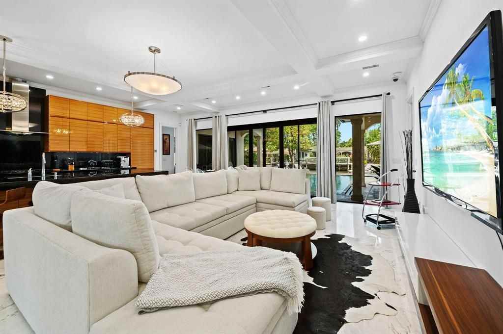 2437 Castilla Isle - Photo 2 of 43