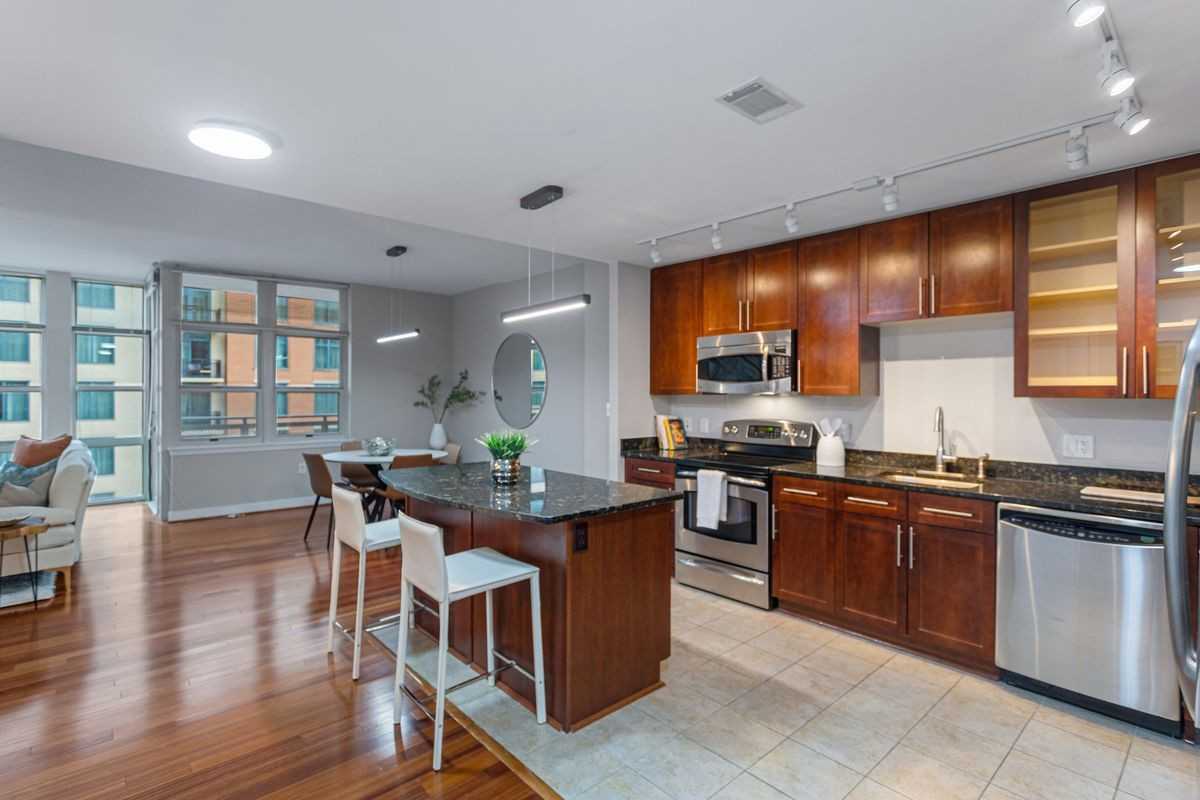 157 Fleet St ##909 - Photo 3 of 39