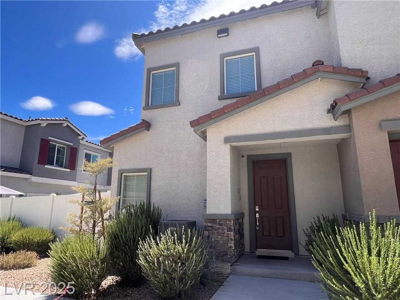 7346 N Decatur Blvd #5 - Photo 2 of 35