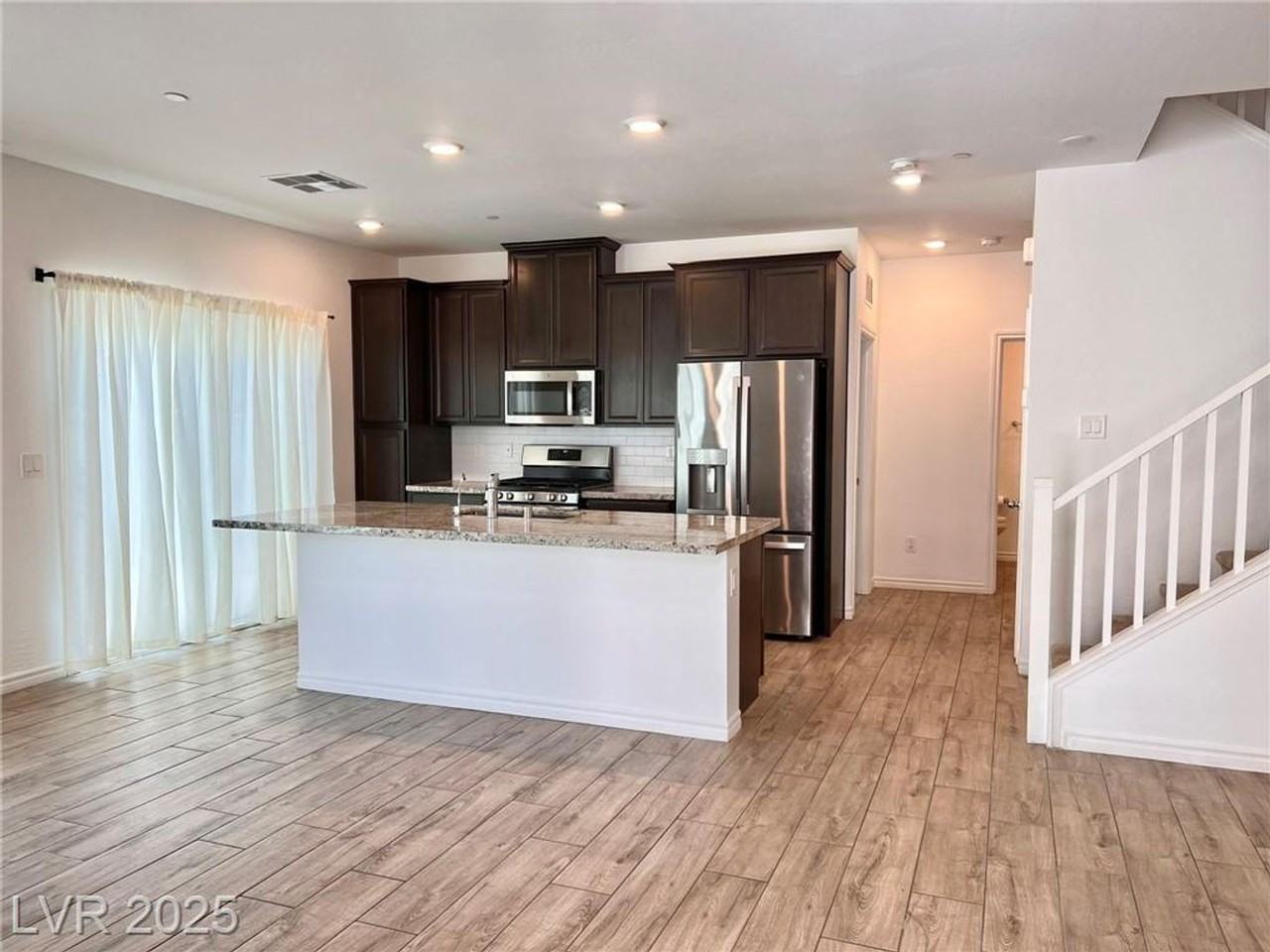 7346 N Decatur Blvd #5 - Photo 3 of 35