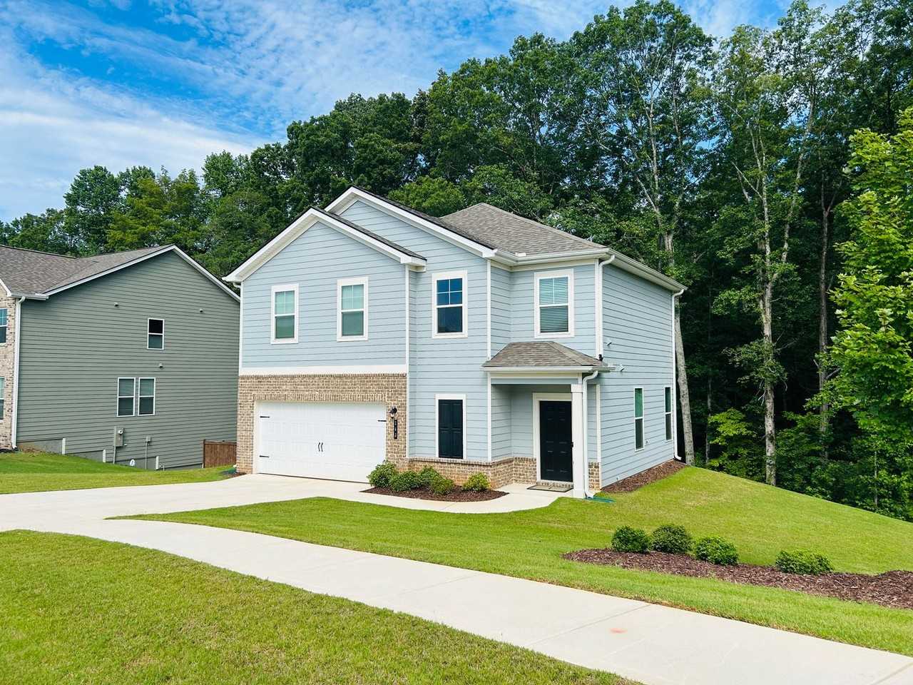 143 Chapel Hill Pkwy - Photo 2 of 42