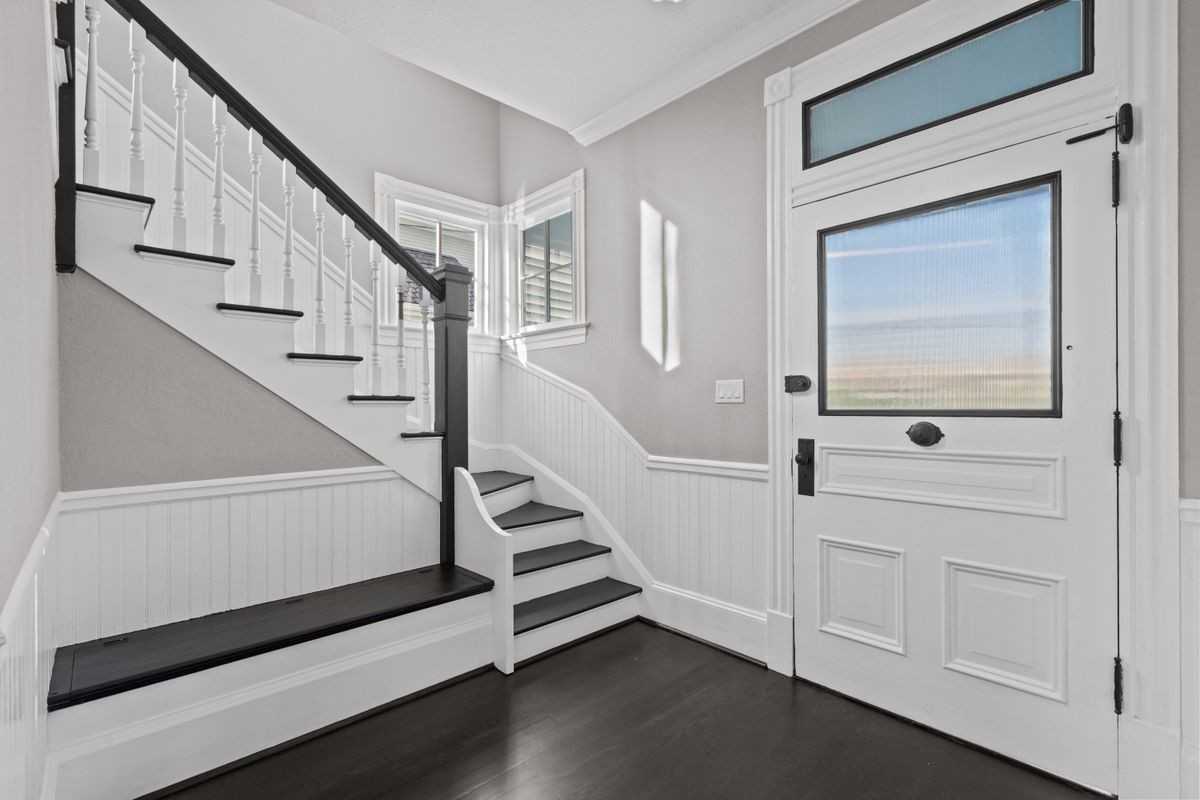 313 14th St - Photo 7 of 31