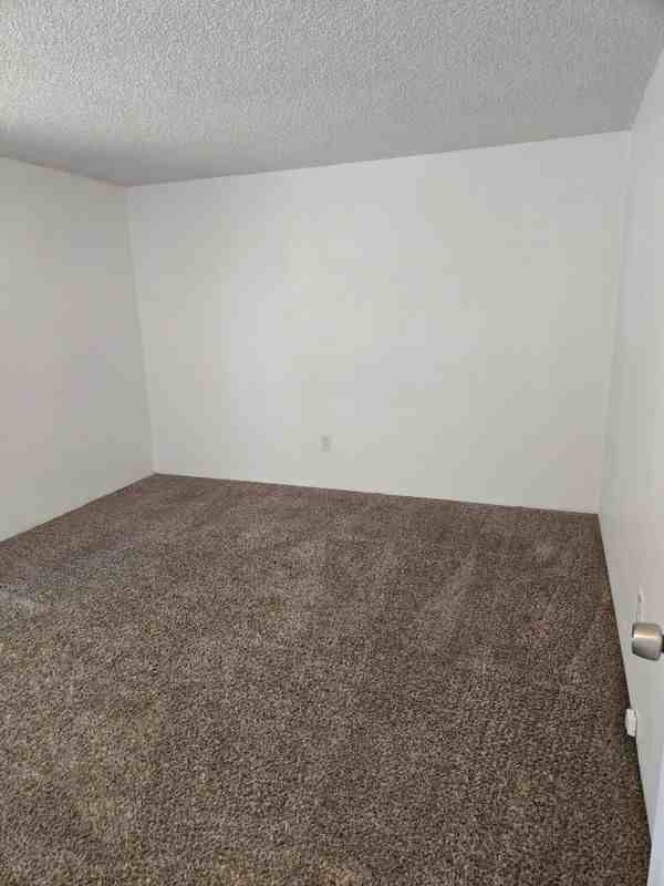 110 5th Ave E ##A - Photo 2 of 13