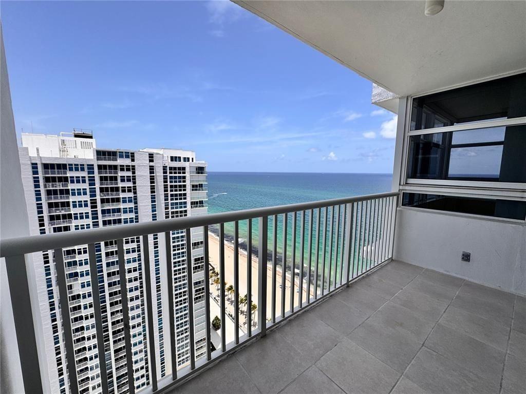 1370 S Ocean Blvd - Photo 2 of 44