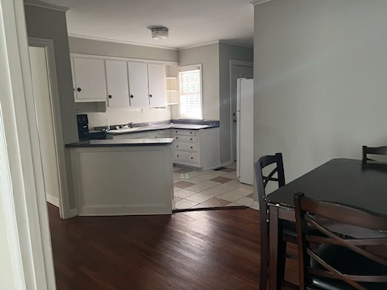 1704 Central Ave - Photo 2 of 7