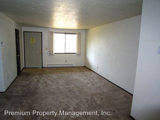 Monica Lea Duplexes 2780-2818 Claxter Rd NE - Photo 3 of 9
