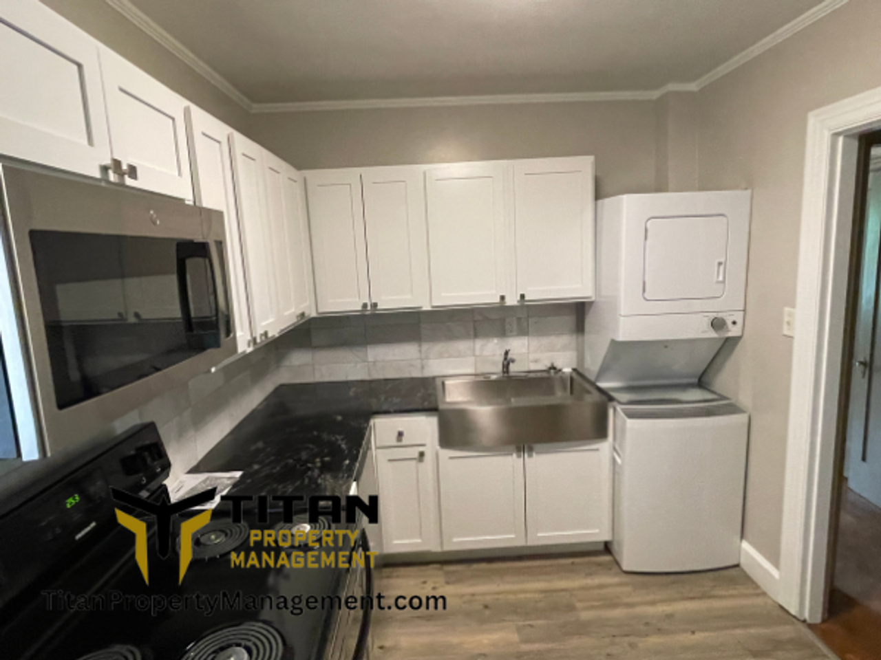 408 W Sevier St #2 - Photo 3 of 14